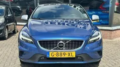 Blauw Gebruikt 2019 Volvo V40 Stationwagen | € 17.950 (Eerlijke prijs)