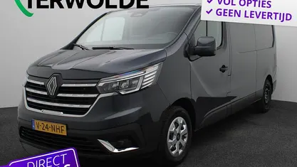 Nieuw Renault Trafic 89 kW (122 PK) 2025 Grijs MPV