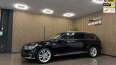 Zwart Gebruikt 2016 VW Passat Highline Stationwagen | € 20.770 (Eerlijke prijs)