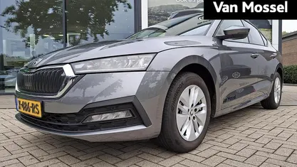 Occasion 2024 Skoda Octavia Business Line Hatchback | € 24.444 (Eerlijke prijs)