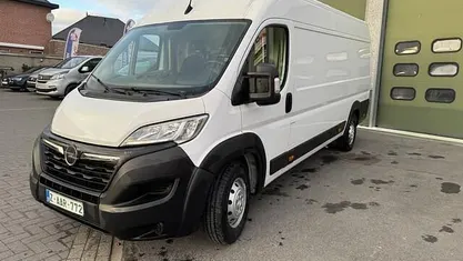 Wit Occasion 2022 Opel Movano Edition Van | € 22.900 (Eerlijke prijs)