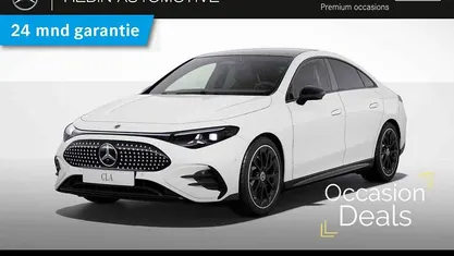 Wit Occasion 2025 Mercedes CLA 250+ Edition Sedan | € 51.900 (Super prijs)
