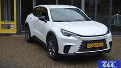 Gebruikt 2025 Lexus LBX Business Edition SUV | € 33.500 (Eerlijke prijs)