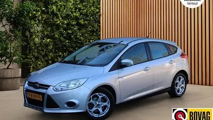 Grijs Occasion 2013 Ford Focus Trend Hatchback | € 6.495 (Eerlijke prijs)