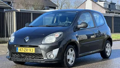 Occasion 2008 Renault Twingo Dynamique Hatchback | € 1.950 (Eerlijke prijs)