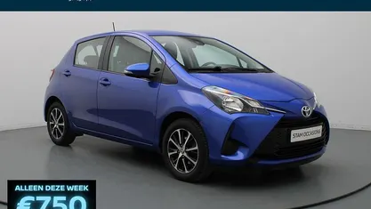 Blauw Gebruikt 2020 Toyota Yaris Connect Style Hatchback | € 13.490 (Eerlijke prijs)