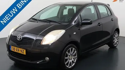 Zwart Gebruikt 2008 Toyota Yaris Sol Hatchback | € 4.999 (Eerlijke prijs)