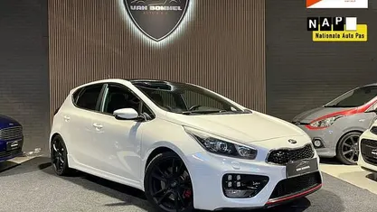 Wit (parellak) Occasion 2017 Kia Ceed GT GT Hatchback | € 14.950 (Goede deal)