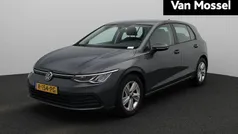 Hatchback Gebruikt 2022 VW Golf VIII Life Hatchback | € 20.945 (Eerlijke prijs)