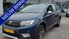 Blauw Gebruikt 2017 Dacia Logan MCV Stepway MPV | € 12.750 (Eerlijke prijs)