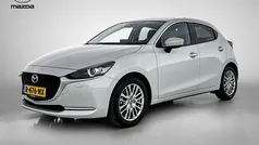 Wit Gebruikt 2022 Mazda 2 Luxury Hatchback | € 19.295 (Eerlijke prijs)