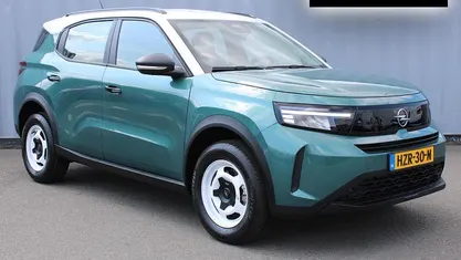 Groen Nieuw 2025 Opel Frontera Edition SUV | € 33.266 (Eerlijke prijs)