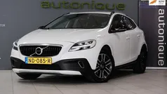 Gebruikt 2017 Volvo V40 CC Stationwagen | € 16.895 (Goede deal)