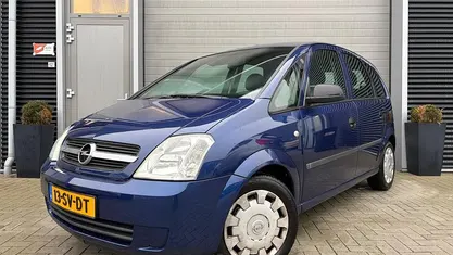 Blauw (metallic) Gebruikt 2005 Opel Meriva MPV | € 1.750 (Eerlijke prijs)