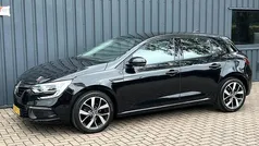 Gebruikt 2017 Renault Mégane IV Zen Hatchback | € 9.495 (Eerlijke prijs)