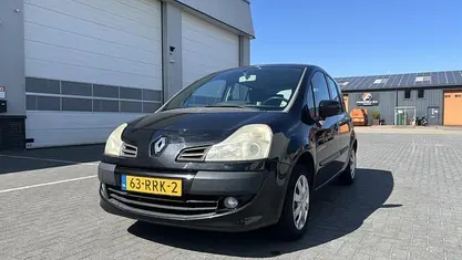 Occasion Renault Grand Modus Dynamique 104 PK (76 kW) 2011 Zwart MPV