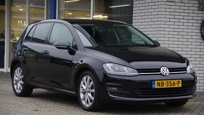 Occasion 2016 VW Golf VII Hatchback | € 13.700 (Eerlijke prijs)