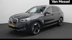 Grijs Gebruikt 2021 BMW iX3 Executive SUV | € 34.400 (Eerlijke prijs)