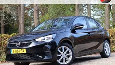 Zwart Gebruikt 2022 Opel Corsa Edition Hatchback | € 13.400 (Eerlijke prijs)