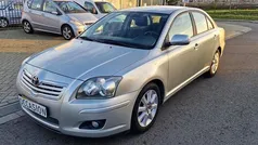 Grijs (metallic) Gebruikt 2006 Toyota Avensis Luna Sedan | € 3.799 (Eerlijke prijs)