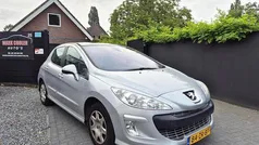 Grijs, metallic lak Gebruikt 2008 Peugeot 308 Hatchback | € 3.499 (Eerlijke prijs)