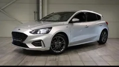 Grijs Gebruikt 2022 Ford Focus Business Edition Hatchback | € 18.945 (Eerlijke prijs)