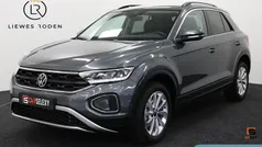 Grijs Gebruikt 2025 VW T-Roc Edition SUV | € 37.950 (Eerlijke prijs)