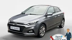 Stardust metallic (v3g) Gebruikt 2020 Hyundai i20 Premium Hatchback | € 15.945 (Eerlijke prijs)