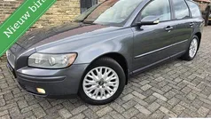 Gebruikt 2005 Volvo V50 Momentum Stationwagen | € 2.740 (Eerlijke prijs)