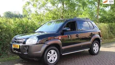 Zwart, metallic lak Gebruikt 2006 Hyundai Tucson Style SUV | € 4.495 (Eerlijke prijs)