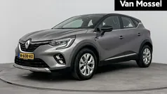 Grijs Gebruikt 2021 Renault Captur Intens SUV | € 17.235 (Eerlijke prijs)