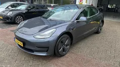 Gebruikt 2019 Tesla Model 3 Standard Range Sedan | € 18.750 (Eerlijke prijs)