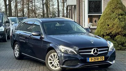 Blauw (metallic) Gebruikt 2014 Mercedes C220 Edition Stationwagen | € 9.999 (Eerlijke prijs)