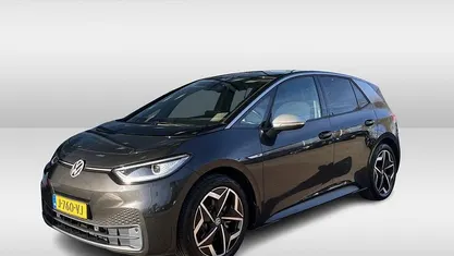 Grijs Occasion 2020 VW ID.3 Hatchback | € 17.250 (Eerlijke prijs)