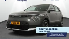 Gebruikt 2024 Kia e-Niro Light SUV | € 35.950 (Eerlijke prijs)