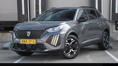 Grijs Gebruikt 2024 Peugeot 2008 Allure SUV | € 24.995 (Eerlijke prijs)