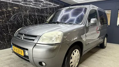 Grijs Gebruikt 2004 Citroën Berlingo MPV | € 2.550 (Eerlijke prijs)