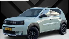 Groen Nieuw 2025 Fiat Panda Icon Hatchback | € 26.995 (Eerlijke prijs)