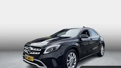 Zwart Gebruikt 2017 Mercedes GLA180 Business SUV | € 18.450 (Eerlijke prijs)
