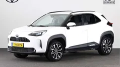 Wit Gebruikt 2023 Toyota Yaris Cross SUV | € 28.445 (Eerlijke prijs)