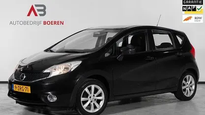 Zwart (metallic) Gebruikt 2015 Nissan Note Acenta MPV | € 6.950 (Eerlijke prijs)