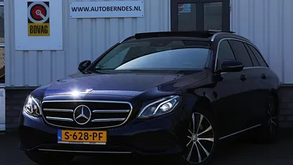 Occasion Mercedes E300 Premium Plus 2019 Blauw, metallic lak Stationwagen