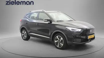 Occasion MG ZS Comfort 130 kW (177 PK) 2022 Zwart Sedan