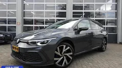 Gebruikt 2021 VW Golf VIII Stationwagen | € 23.950 (Eerlijke prijs)