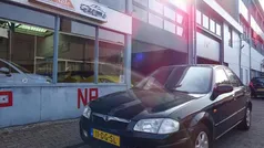 Groen Gebruikt 1999 Mazda 323 Sedan | € 750 (Eerlijke prijs)