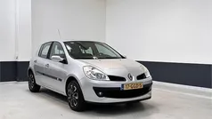 Gebruikt 2008 Renault Clio R.S. Dynamique Hatchback | € 4.949 (Goede deal)
