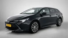 Zwart Gebruikt 2020 Toyota Corolla Stationwagen | € 20.945 (Eerlijke prijs)