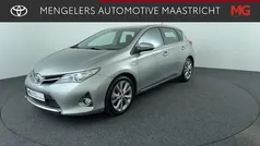 Grijs Gebruikt 2014 Toyota Auris Limited Hatchback | € 13.950 (Eerlijke prijs)