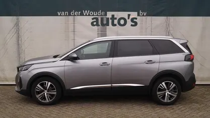 Gebruikt 2021 Peugeot 5008 Allure SUV | € 17.900 (Goede deal)
