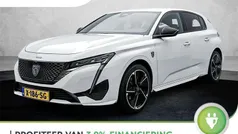Wit Gebruikt 2024 Peugeot e-308 GT Hatchback | € 28.900 (Eerlijke prijs)
